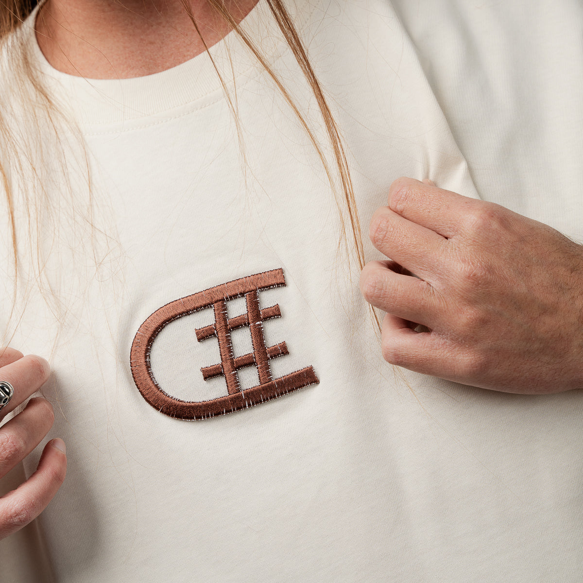 חולצת אוברסייז דואט 3D