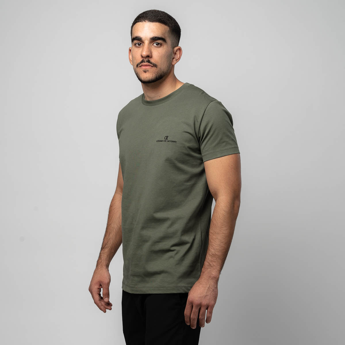 בייסיק ג'רזי ירוקה