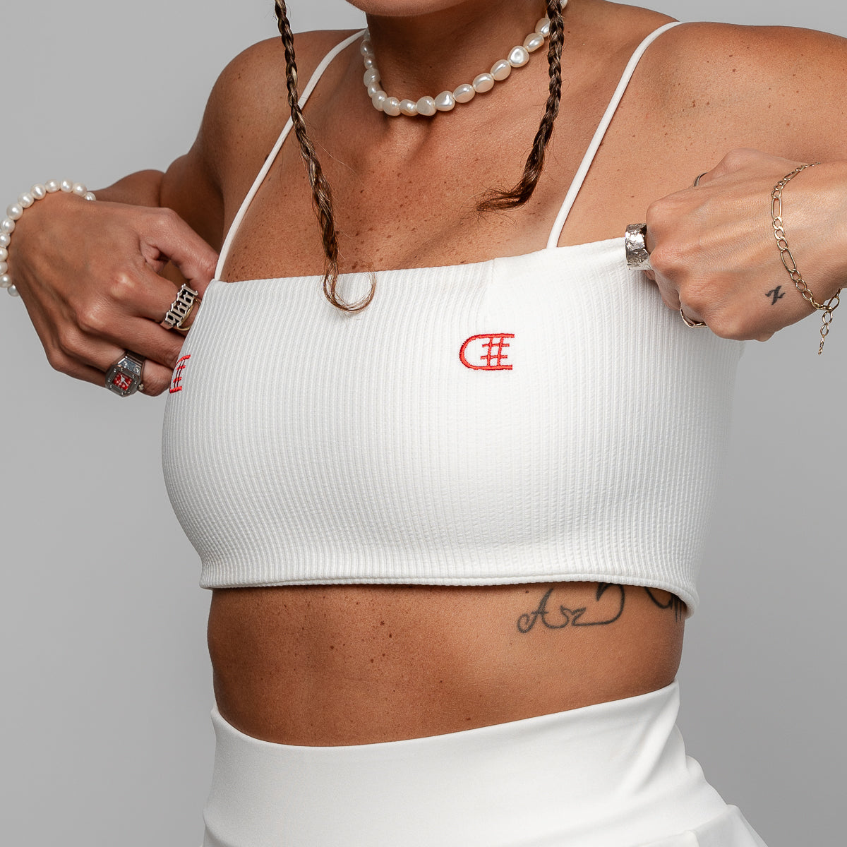 קרופ טופ לבן