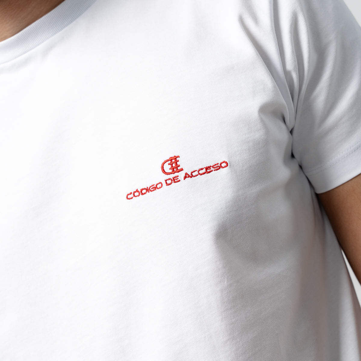 בייסיק ג'רזי לבנה